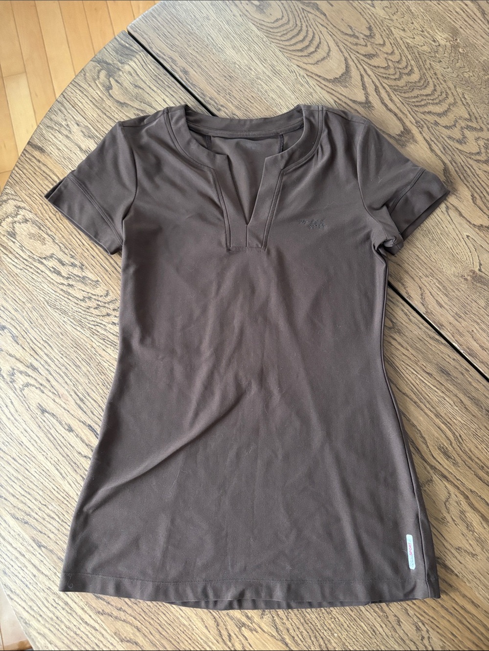 Mexx Women's Brown Short-Sleeve Split V-Neck Tee